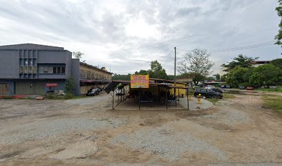 Budin Motor Garage in Chukai