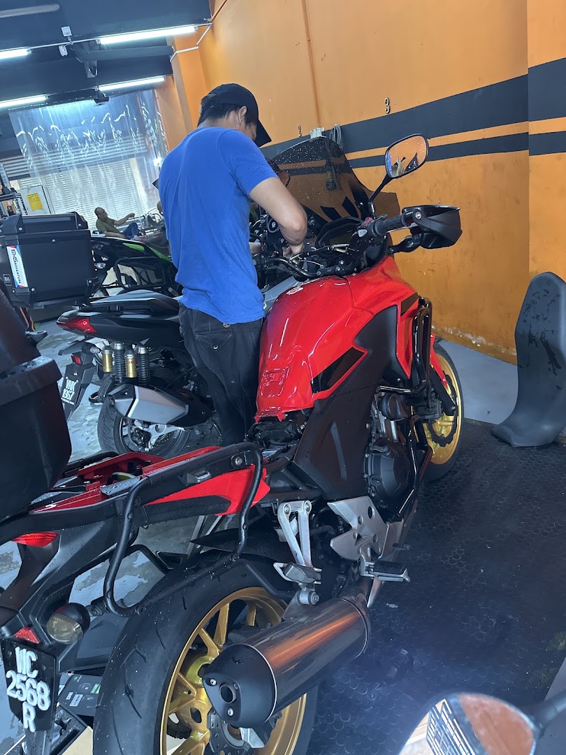 Acap Motorsport & Santai Bike Spa in Petaling Jaya