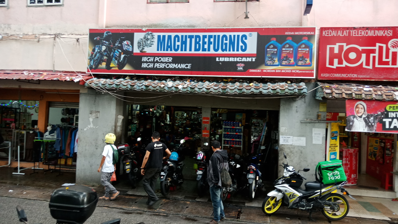 SMW Motorparts in Petaling Jaya