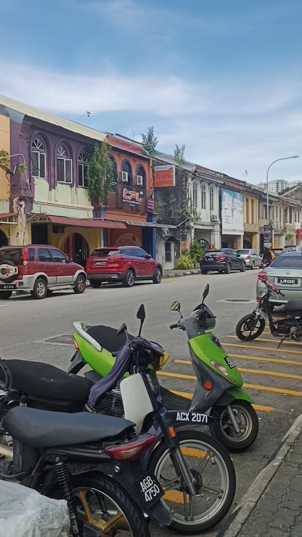 Toong Yeong Motor Trading Co — photo 2