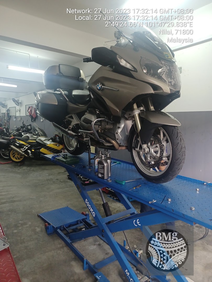 Bob Maori Garage — photo 4