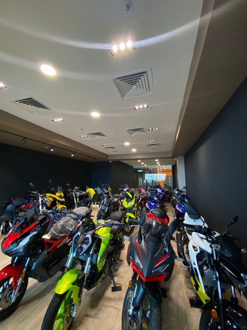 Borneo Motor 1Borneo Hypermall in Kota Kinabalu