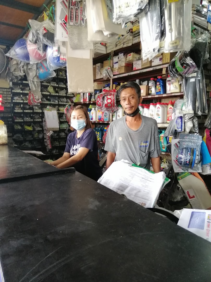 Castrol Bike Point - Lian Hoe Motor Co — photo 3