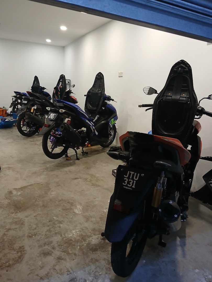 bawah flat racing in Klang