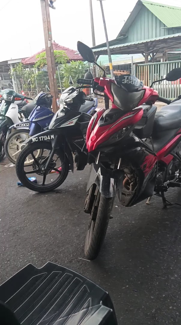 F1 Leong Motor — photo 2