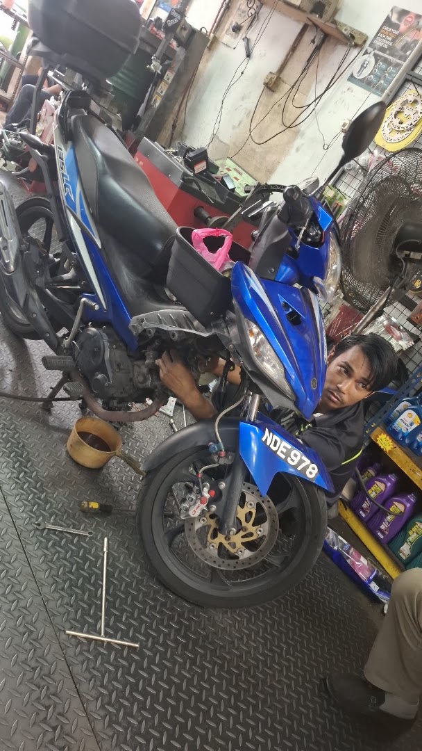 Motorcycle Shop Eelly — photo 3