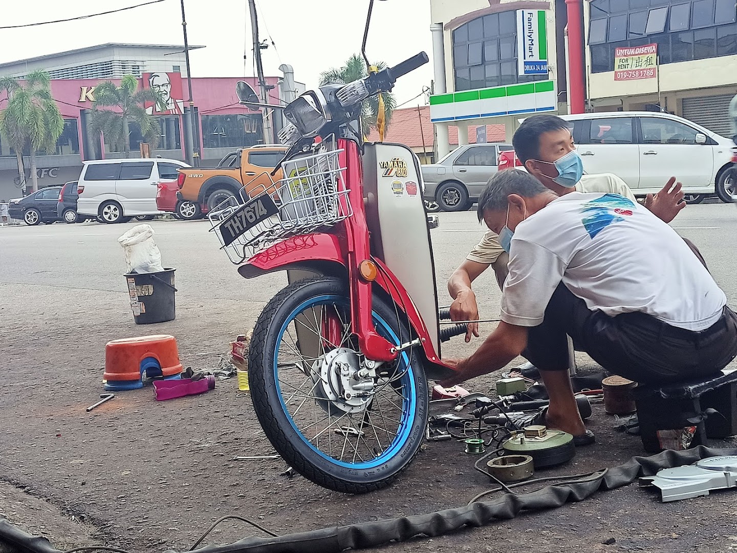 Kedai Motosikal Kwong Hing Motor — photo 2