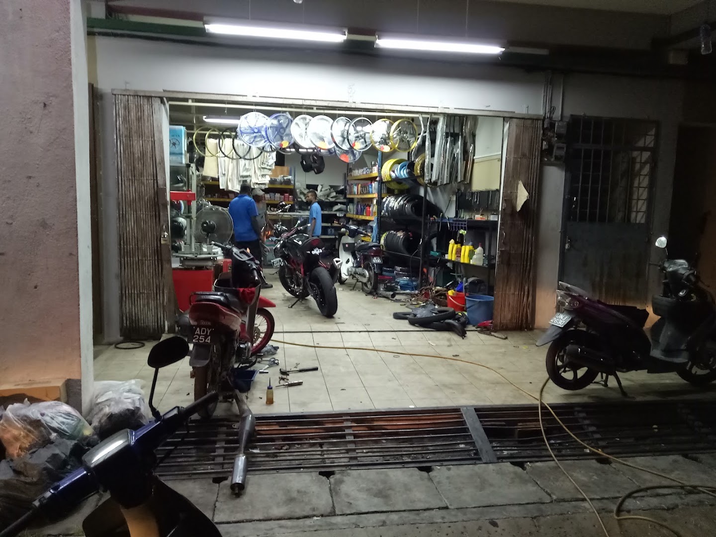 Nagen Motor in Kamunting