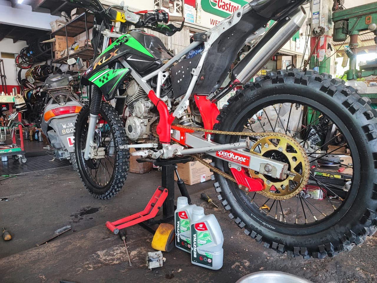 WEE AH LIONG MOTOR in Pasir Mas