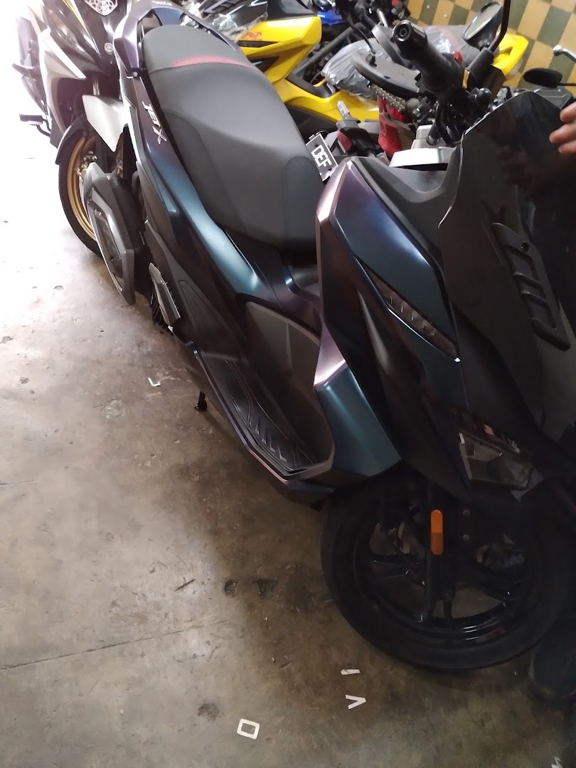 SAB TWO WHEELS entreprise — photo 2