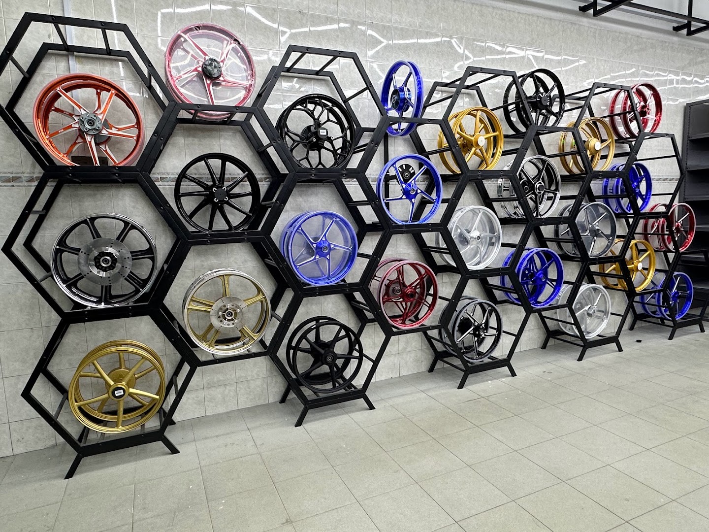 MR.BOY MOTOR SDN BHD — photo 2