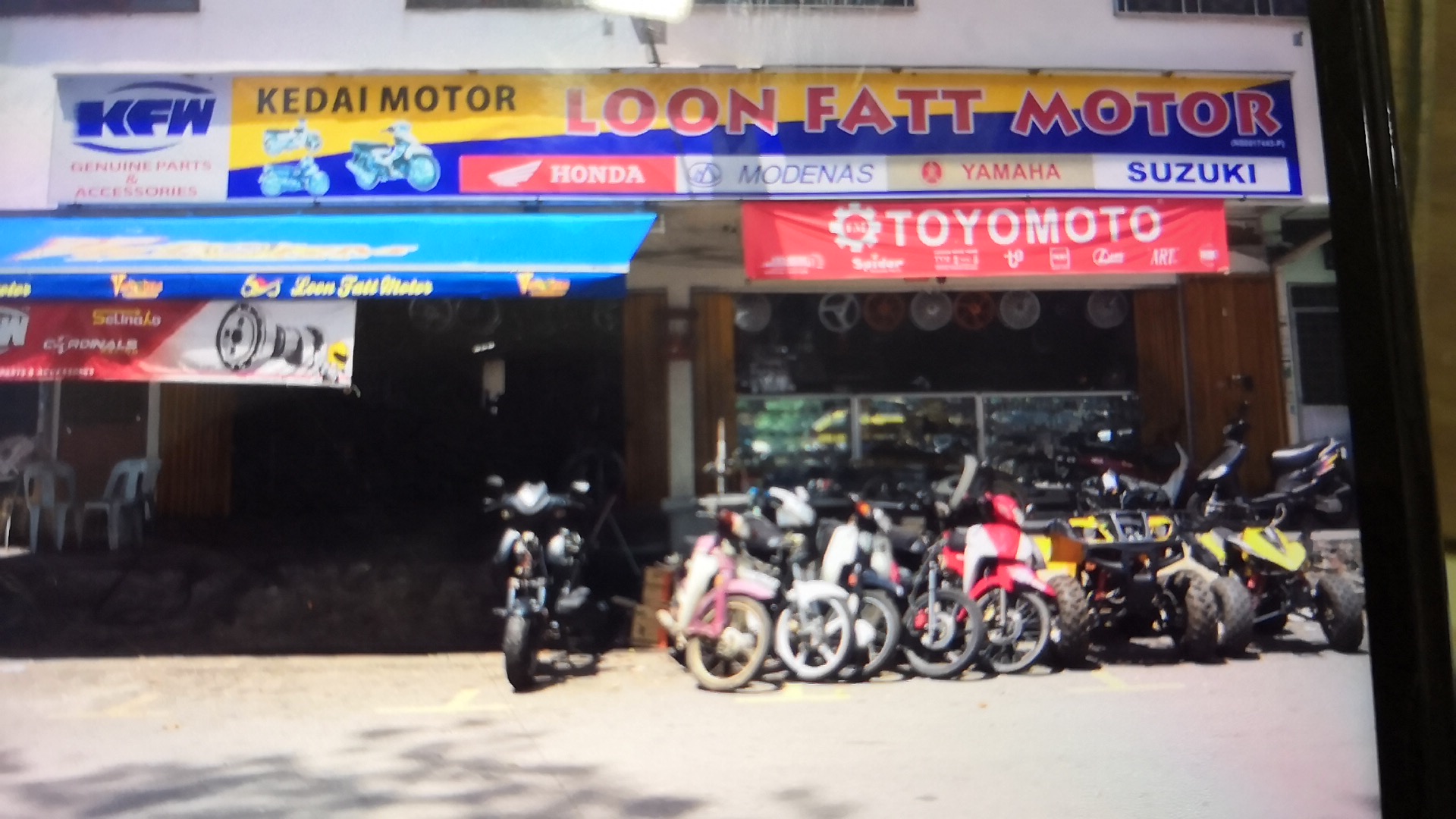 Loon Fatt Motor in Mantin