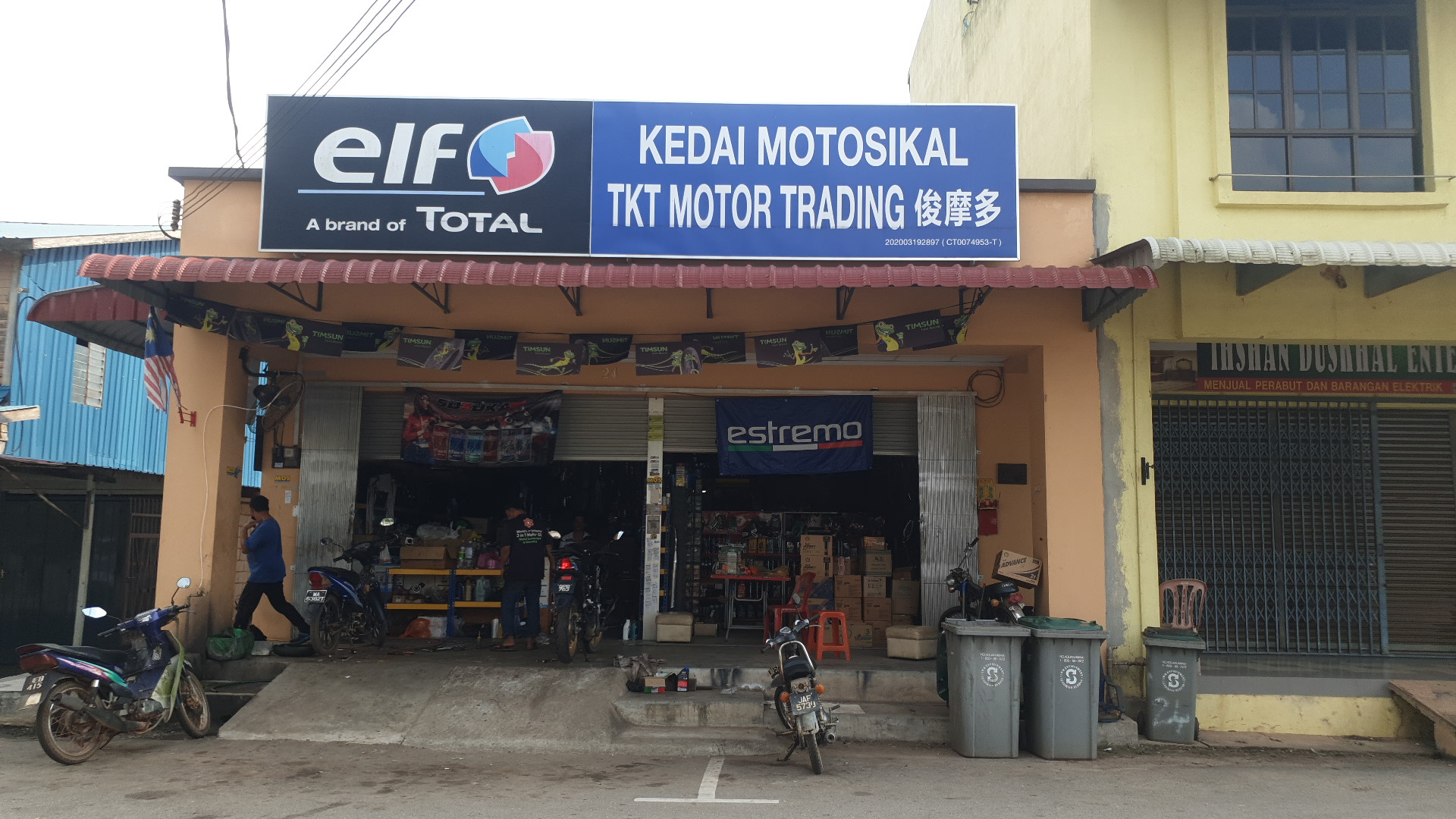 TKT MOTOR TRADING in Labis