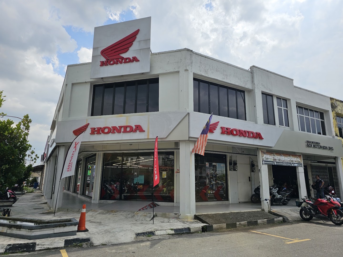 Honda Impian X- SCK Motor Sdn Bhd in Shah Alam