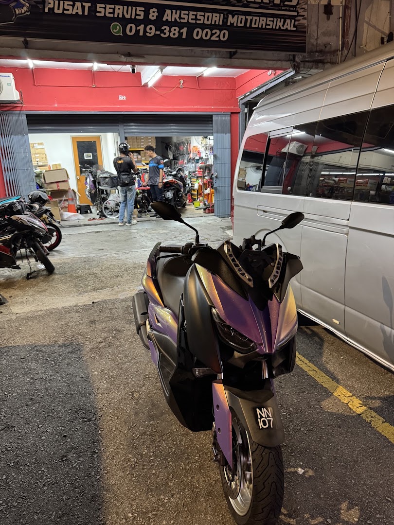Botak Autoparts Garage — photo 2