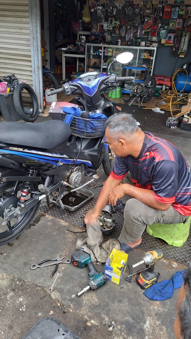 Kedai Motor Azam — photo 3