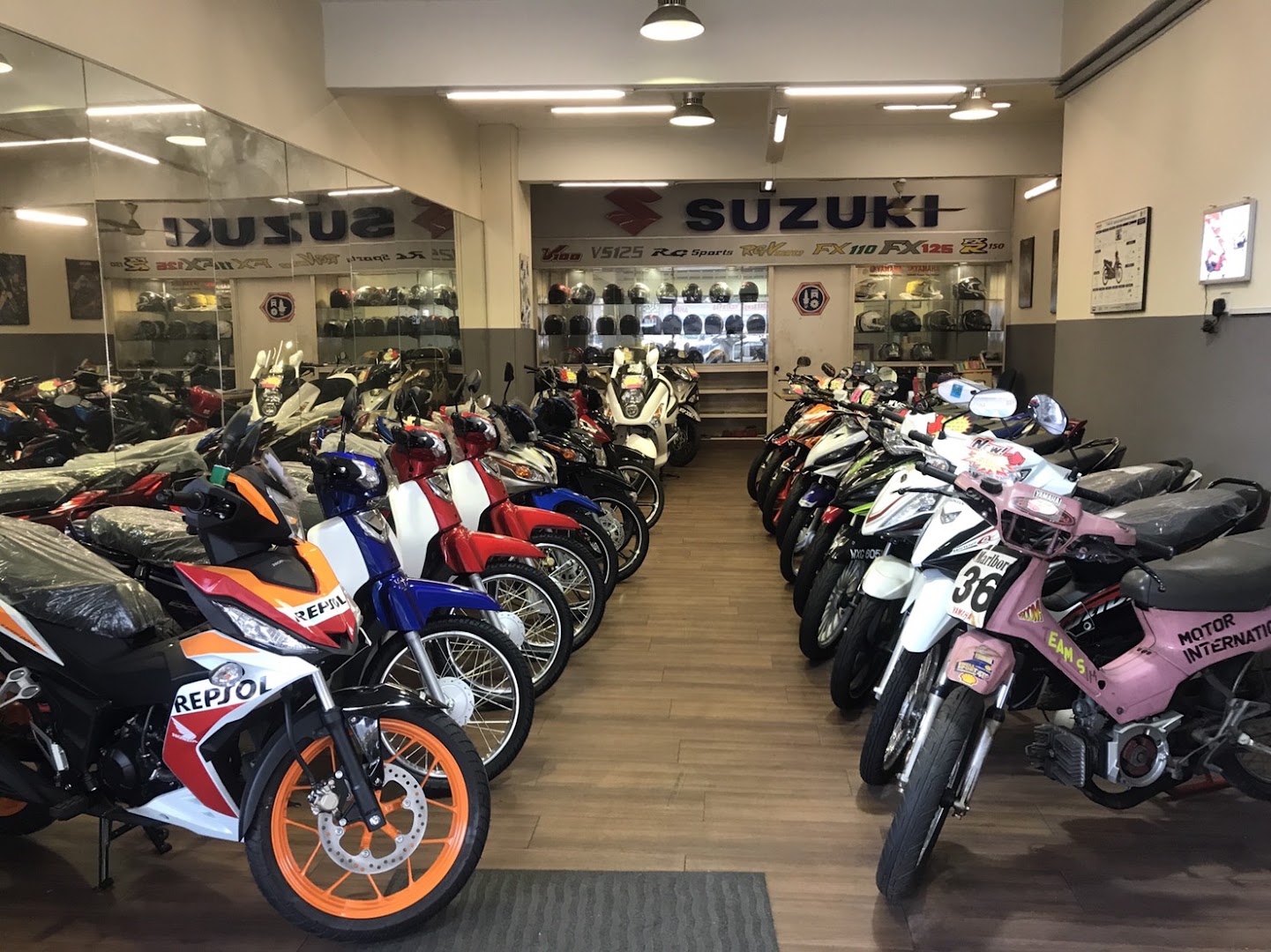 Syarikat International Motors — photo 2