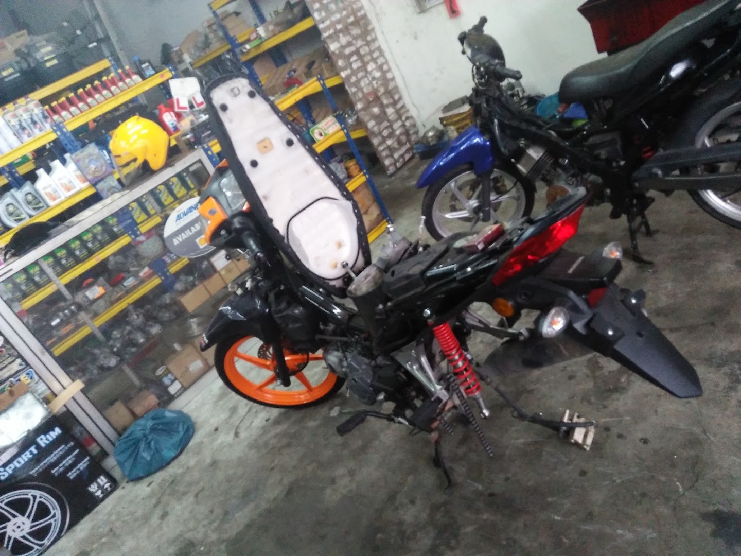 Ezal Maju Motor — photo 3