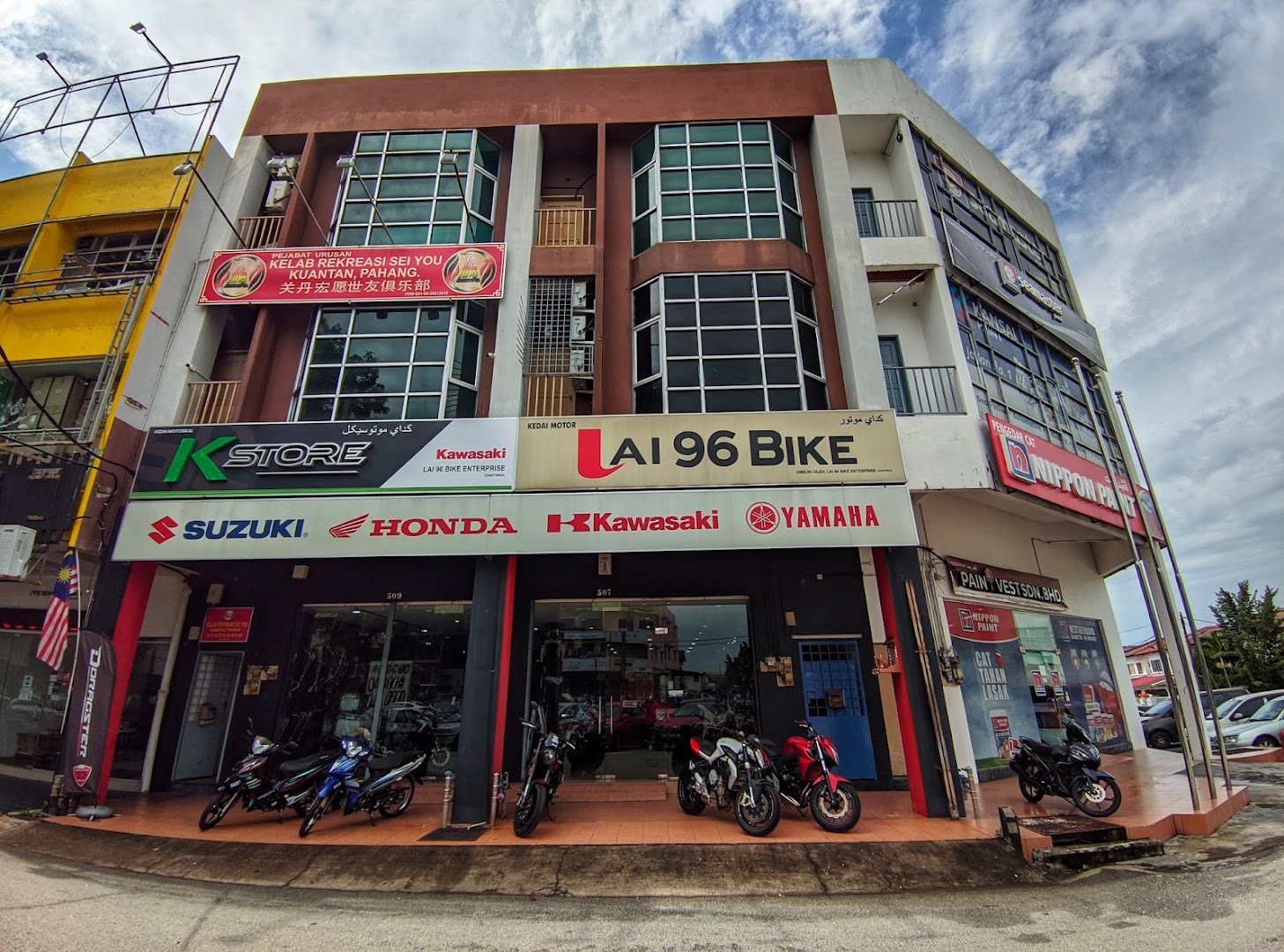 LAI 96 BIKE ENTERPRISE (KAWASAKI KUANTAN) — photo 2