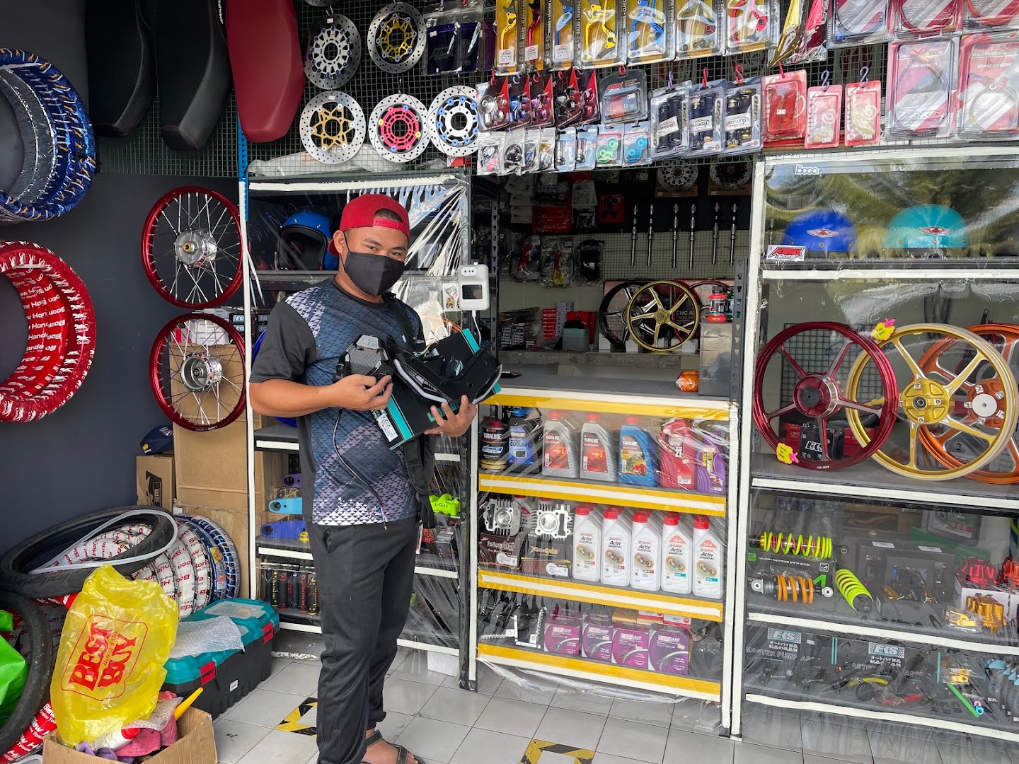 RKM AUTOPARTS (Pusat Servis Motor) in Keningau