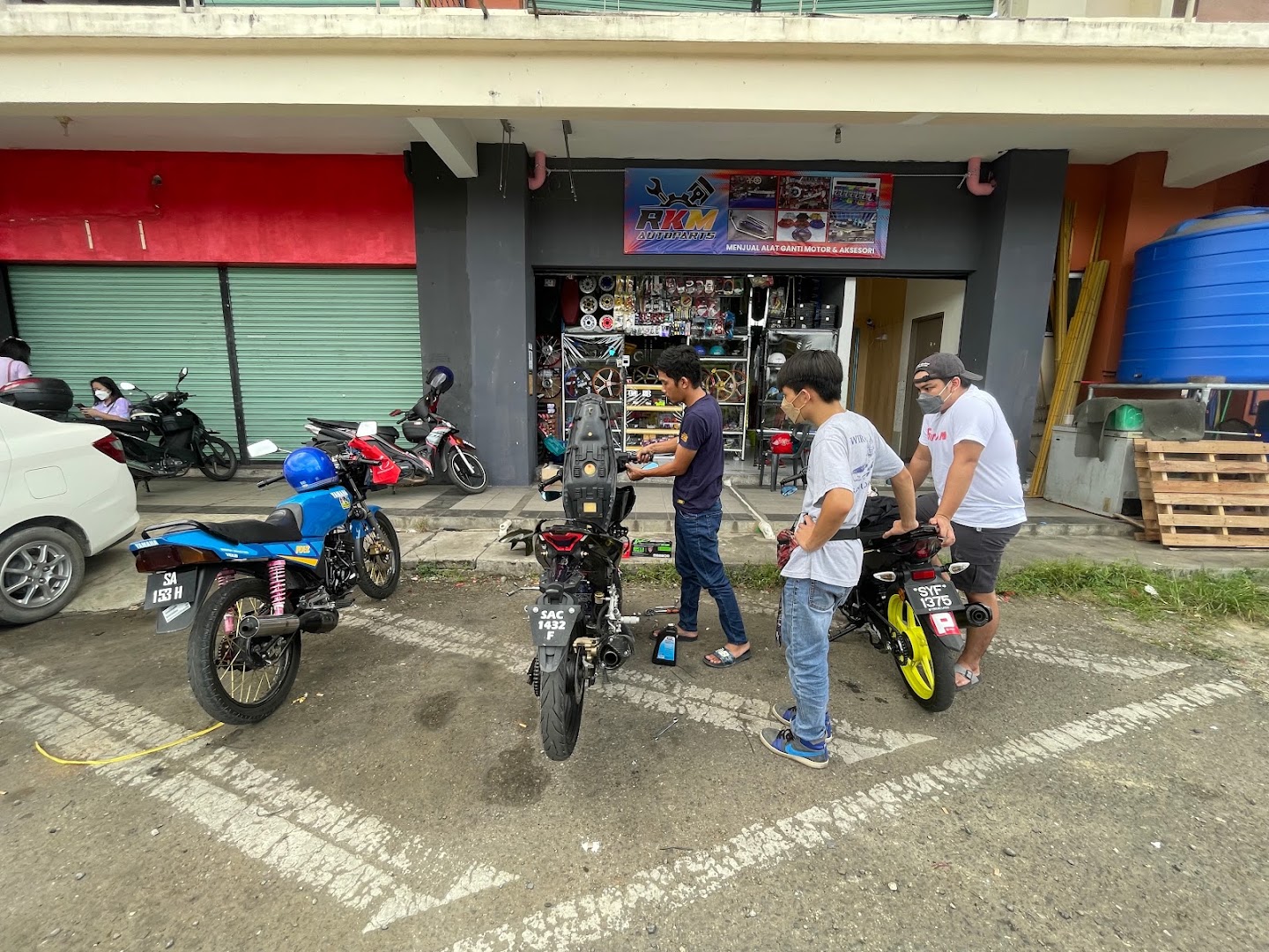 RKM AUTOPARTS (Pusat Servis Motor) — photo 2