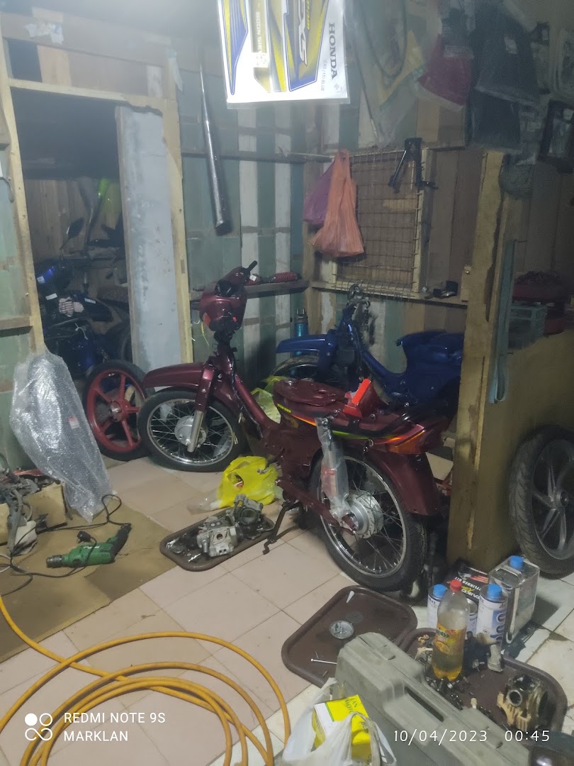 bengkel motorsikal suha in Gua Musang