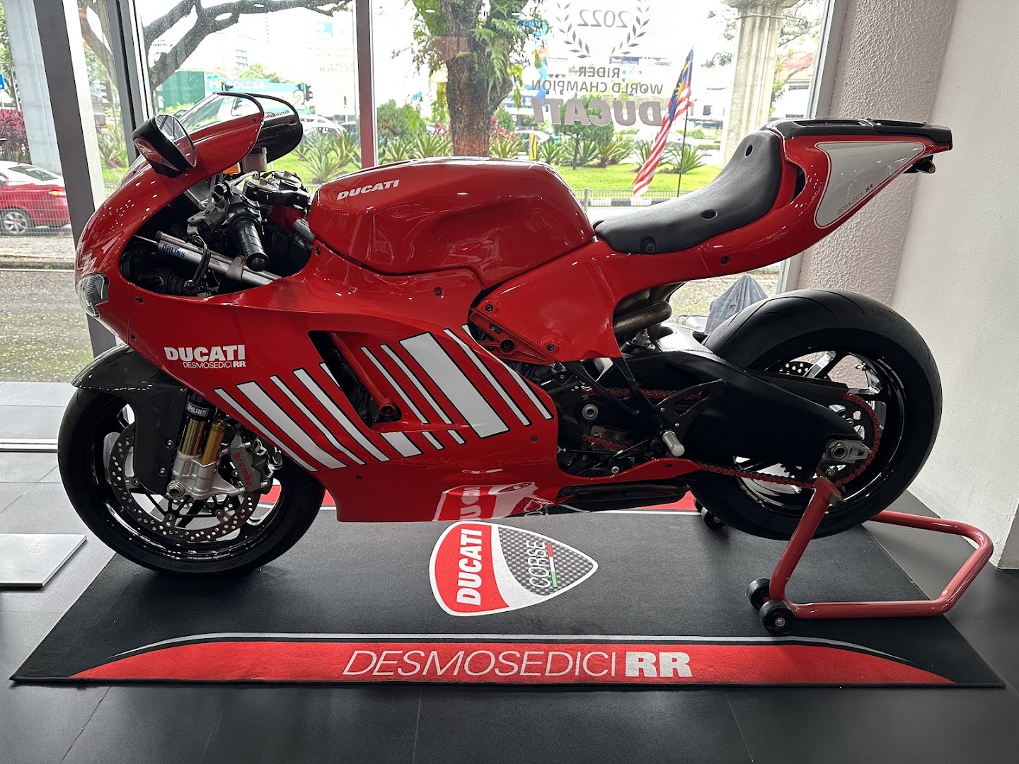 Ducati Madani Superbikes — photo 5