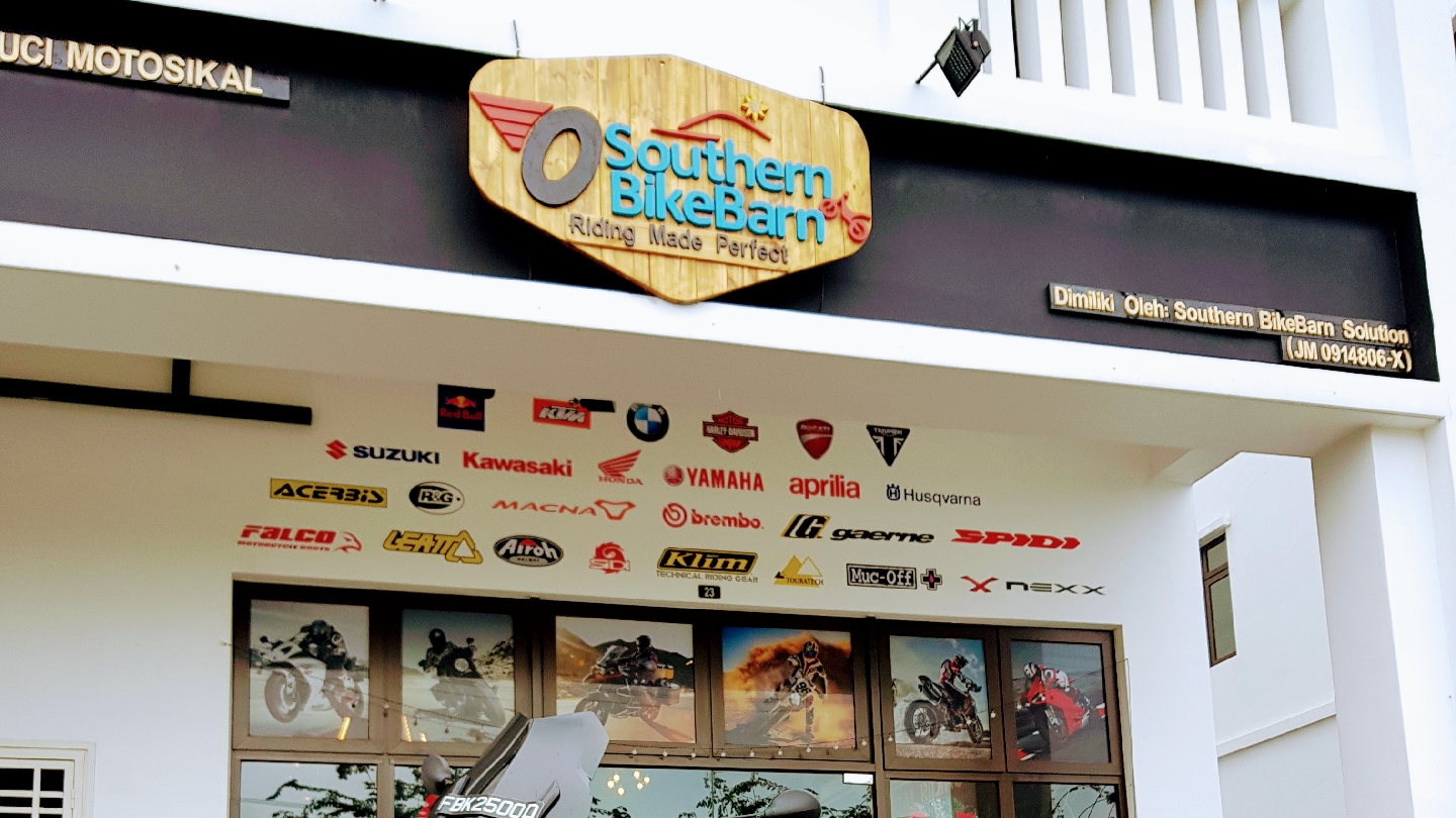 Southern BikeBarn #KLIM #DENALI #UOS Oil in Iskandar Puteri
