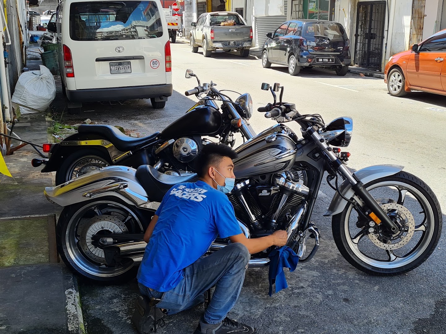 Castrol Bike Point - Hong Motor — photo 3