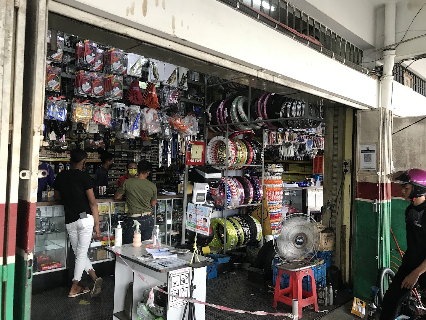 Castrol Bike Point - Litta Motor — photo 2