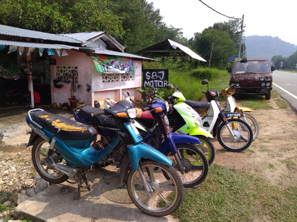 S.B.J MOTOR kg belantik in Sik