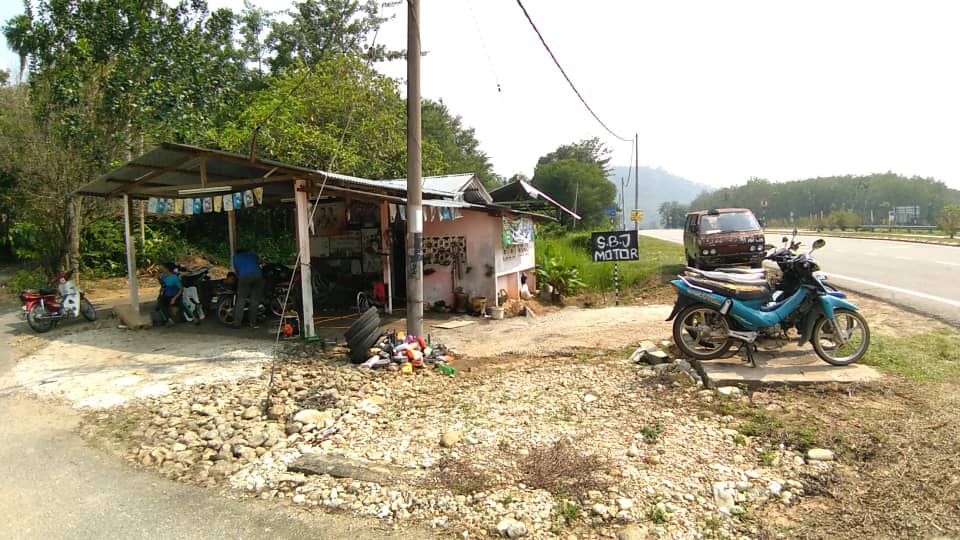 S.B.J MOTOR kg belantik — photo 2