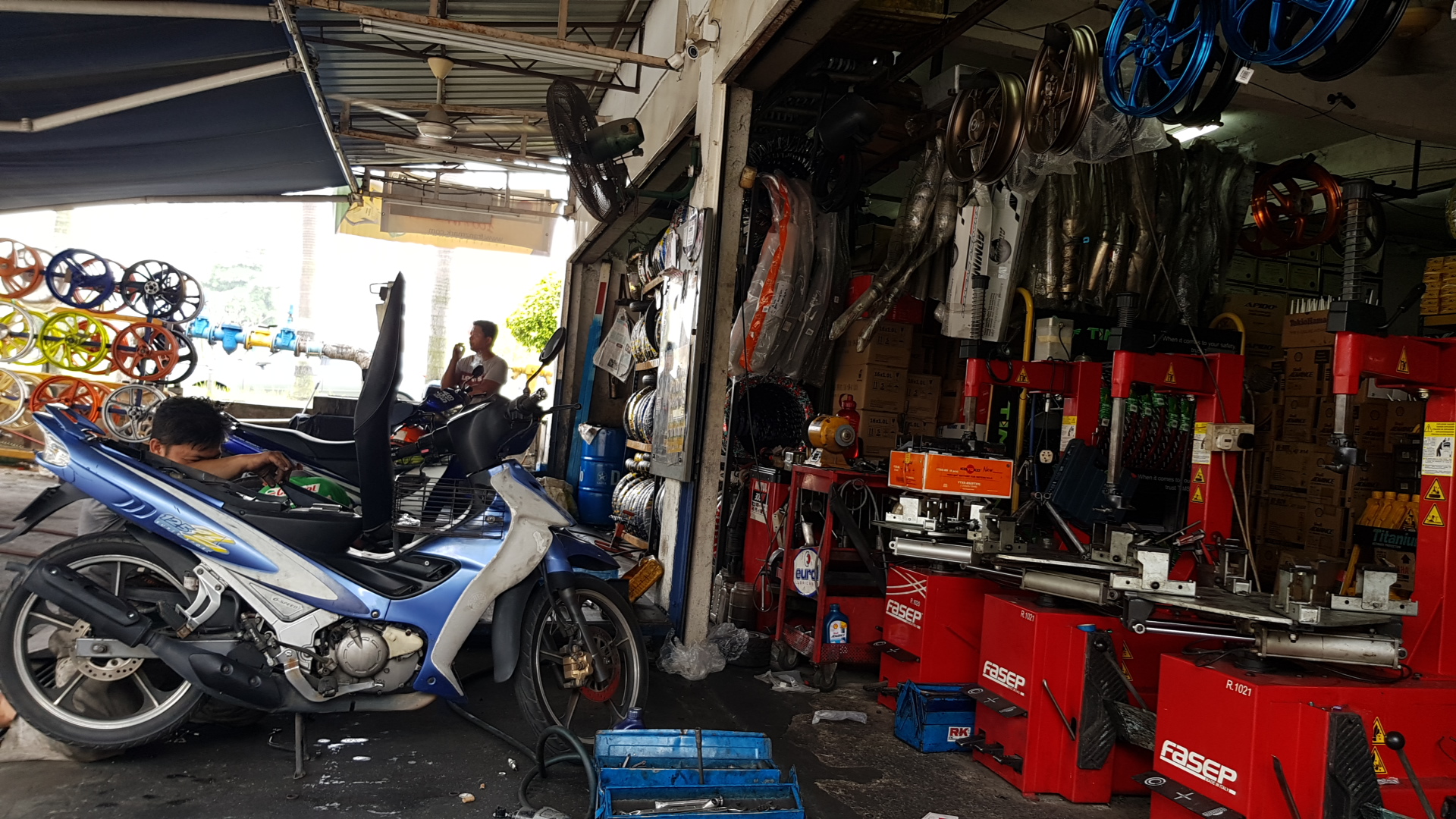 BSNG MOTOR SDN BHD in Shah Alam