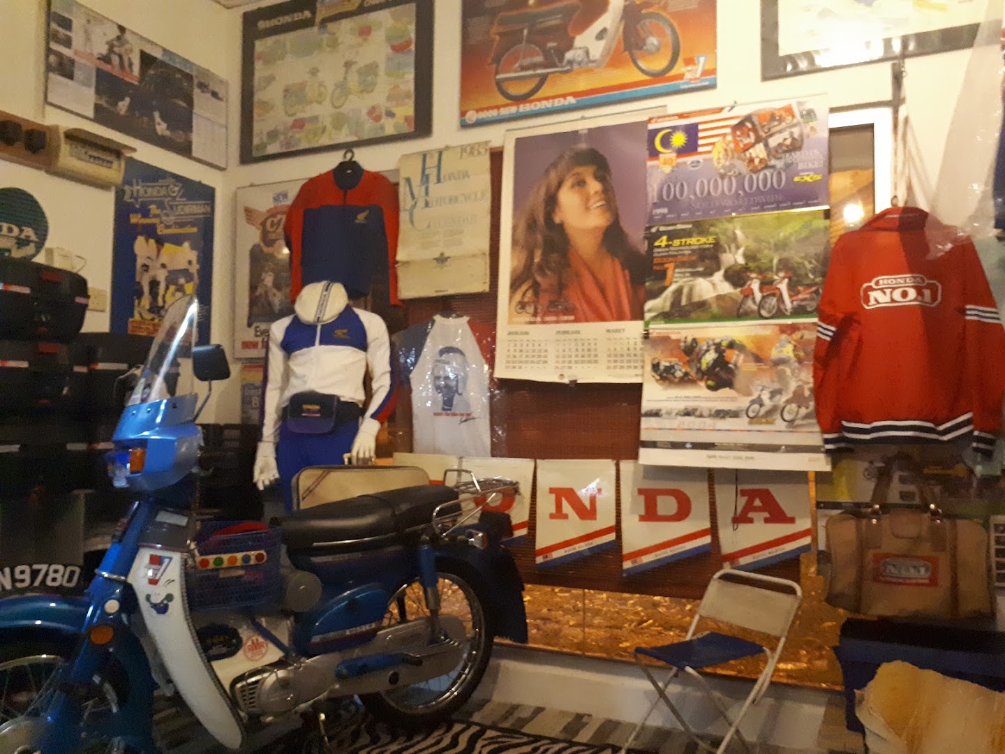 Honda Cub Retro Parts Gallery — photo 2