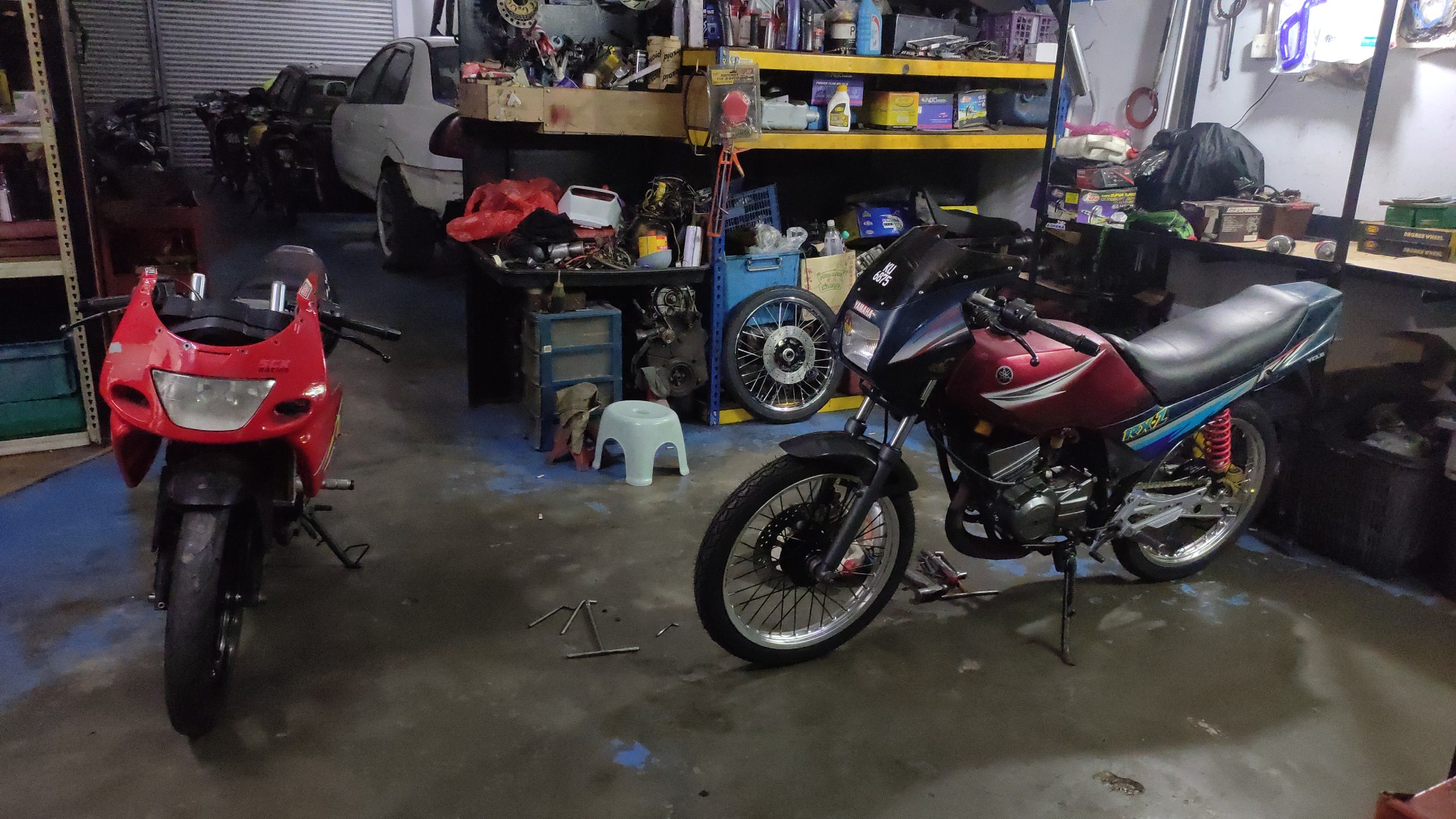 Az maju motor in Tanjung Karang