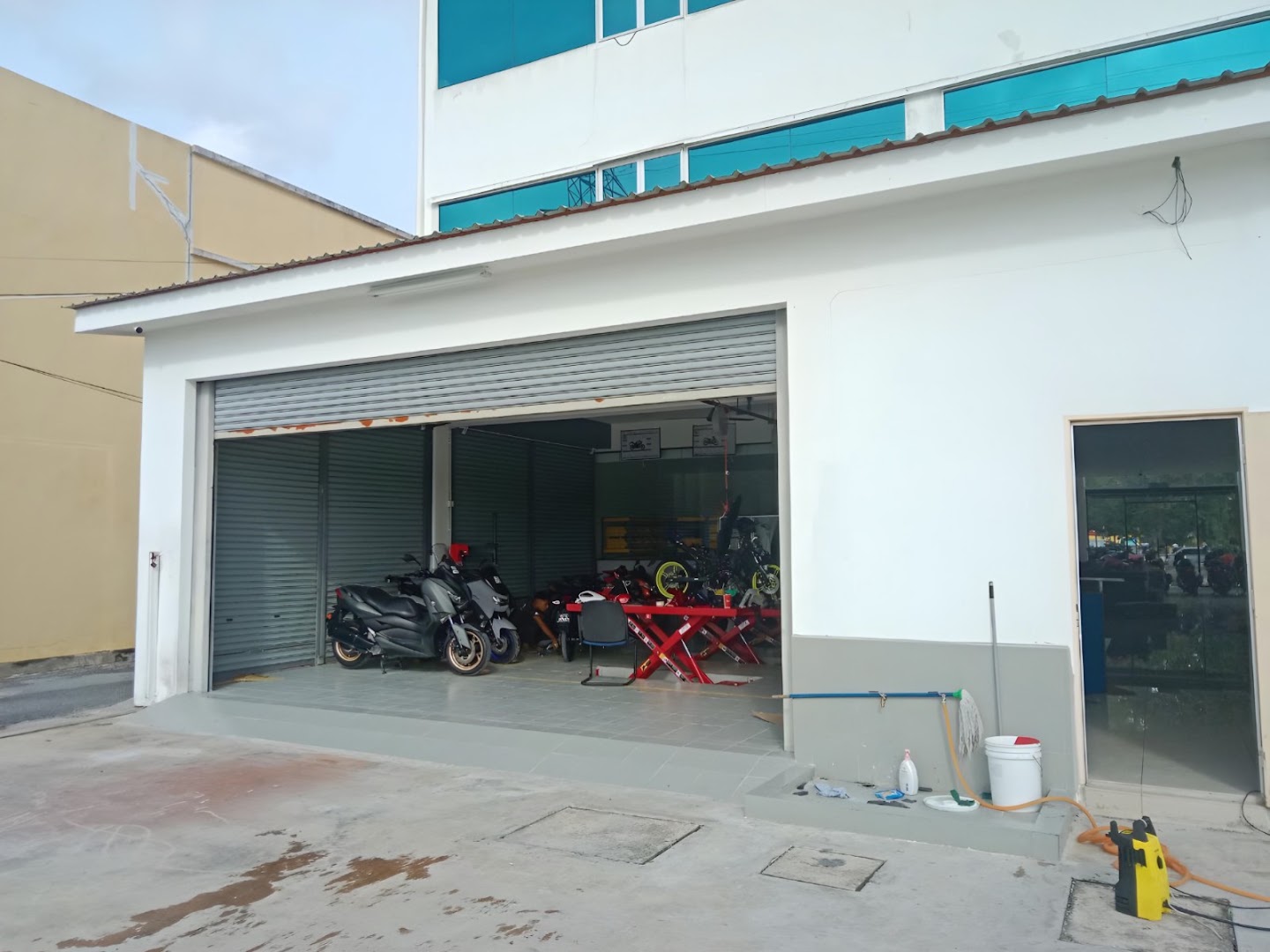 YQS YEOW AUTO CREDIT SDN BHD — photo 4