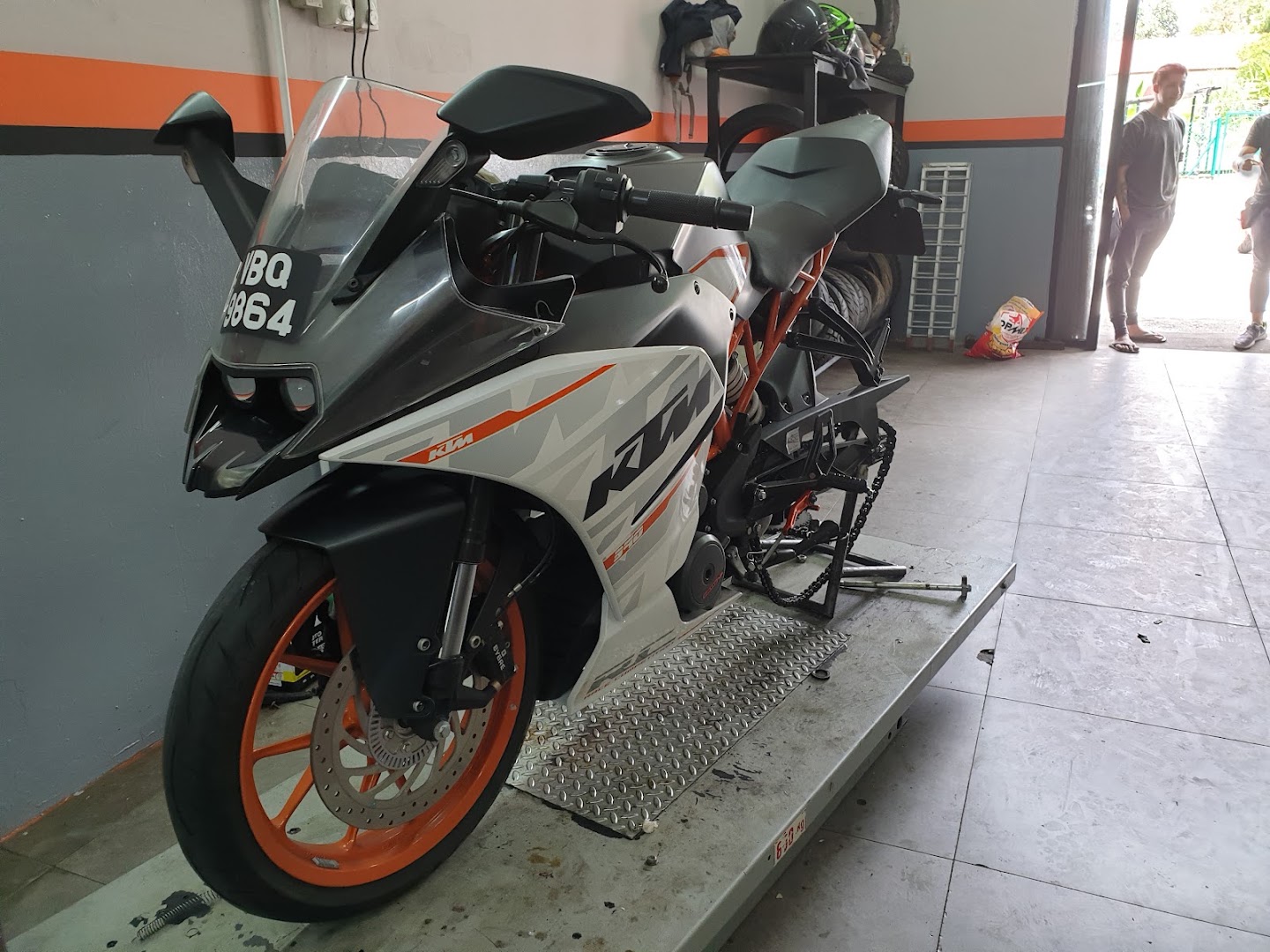 Orange Bike Shop — photo 2