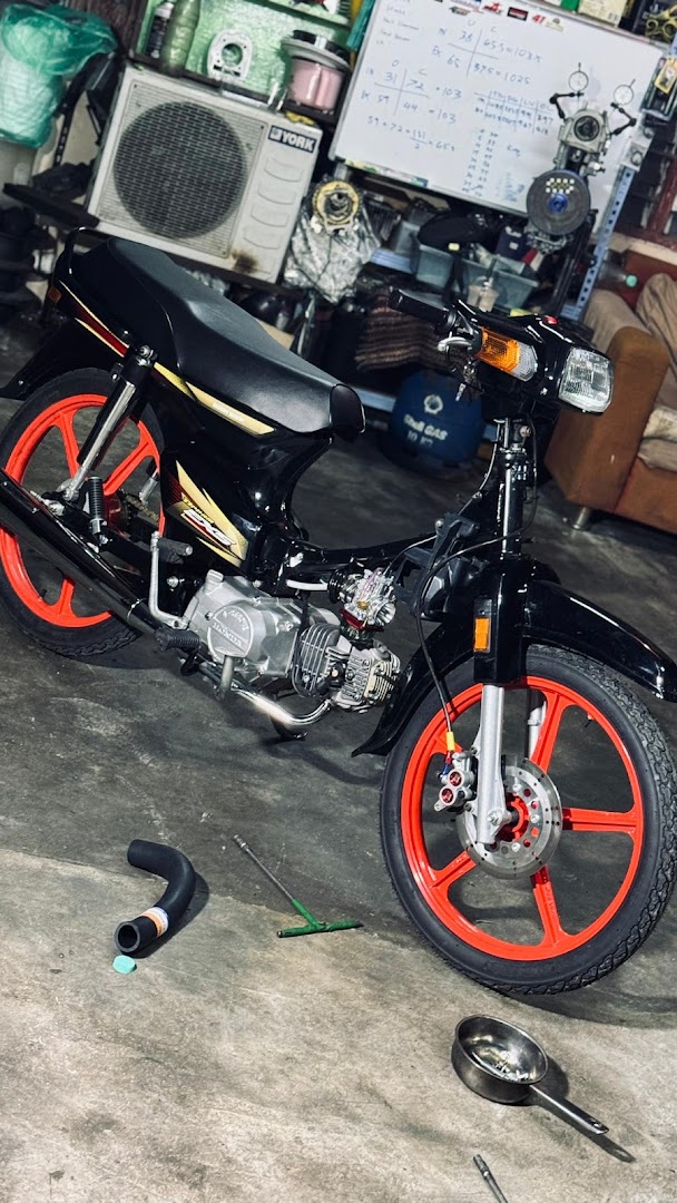 GEMOKs GARAGE — photo 2