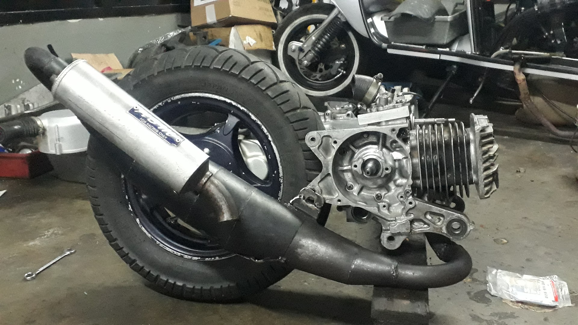Trouble Wheels Garage — photo 2