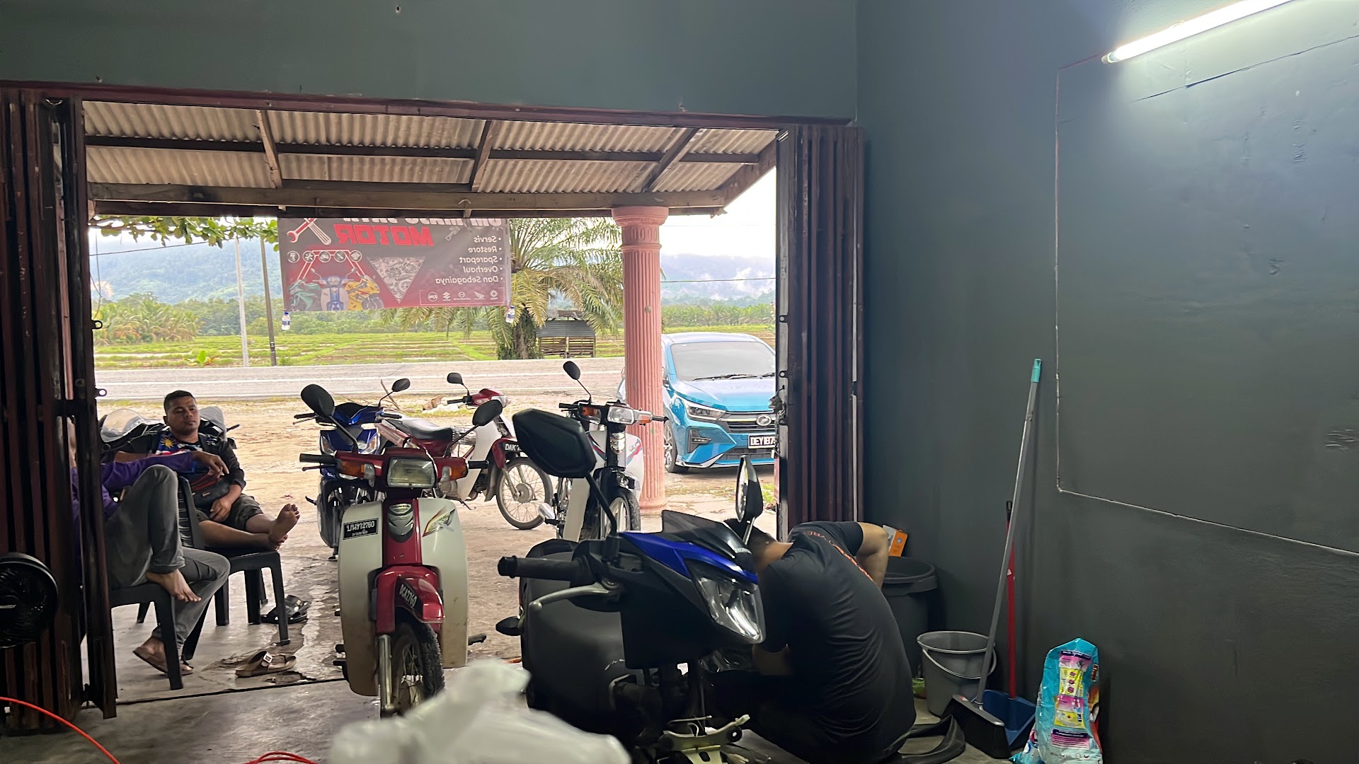 SM MAJU JAYA MOTOR — photo 2