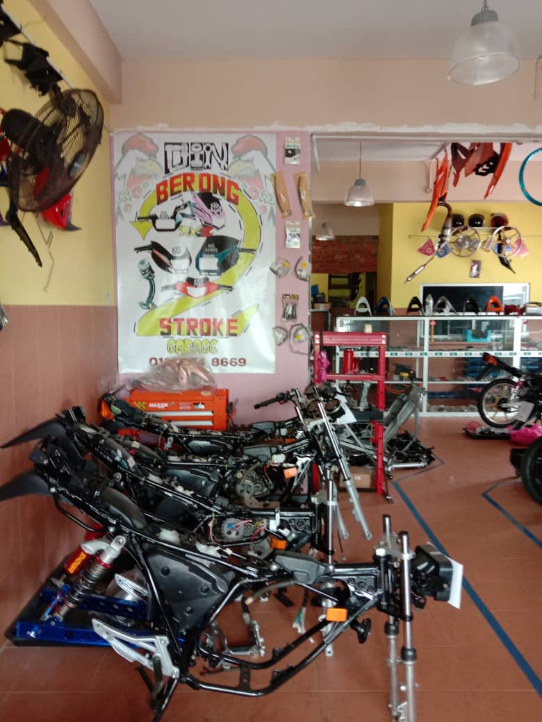AZDIN Garage in Bandar Baru Permyjaya