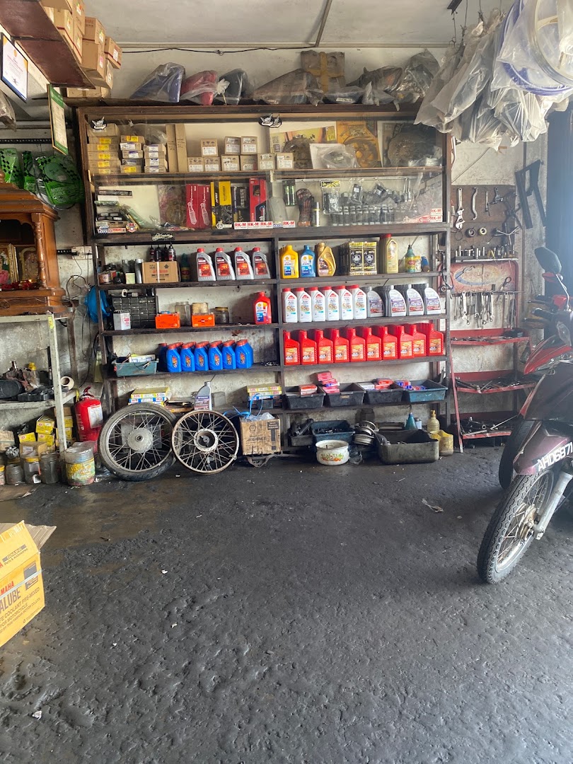 Kedai Baiki Motor Sivalingam in Kamunting