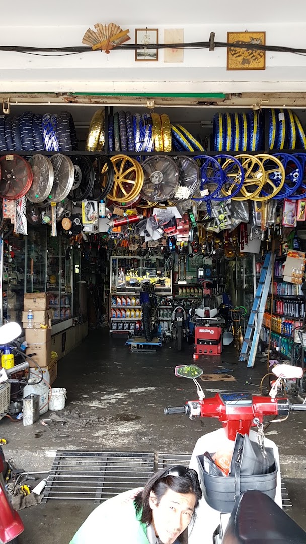 Castrol Bike Point - CHUIN LI MOTOR in Sungai Petani