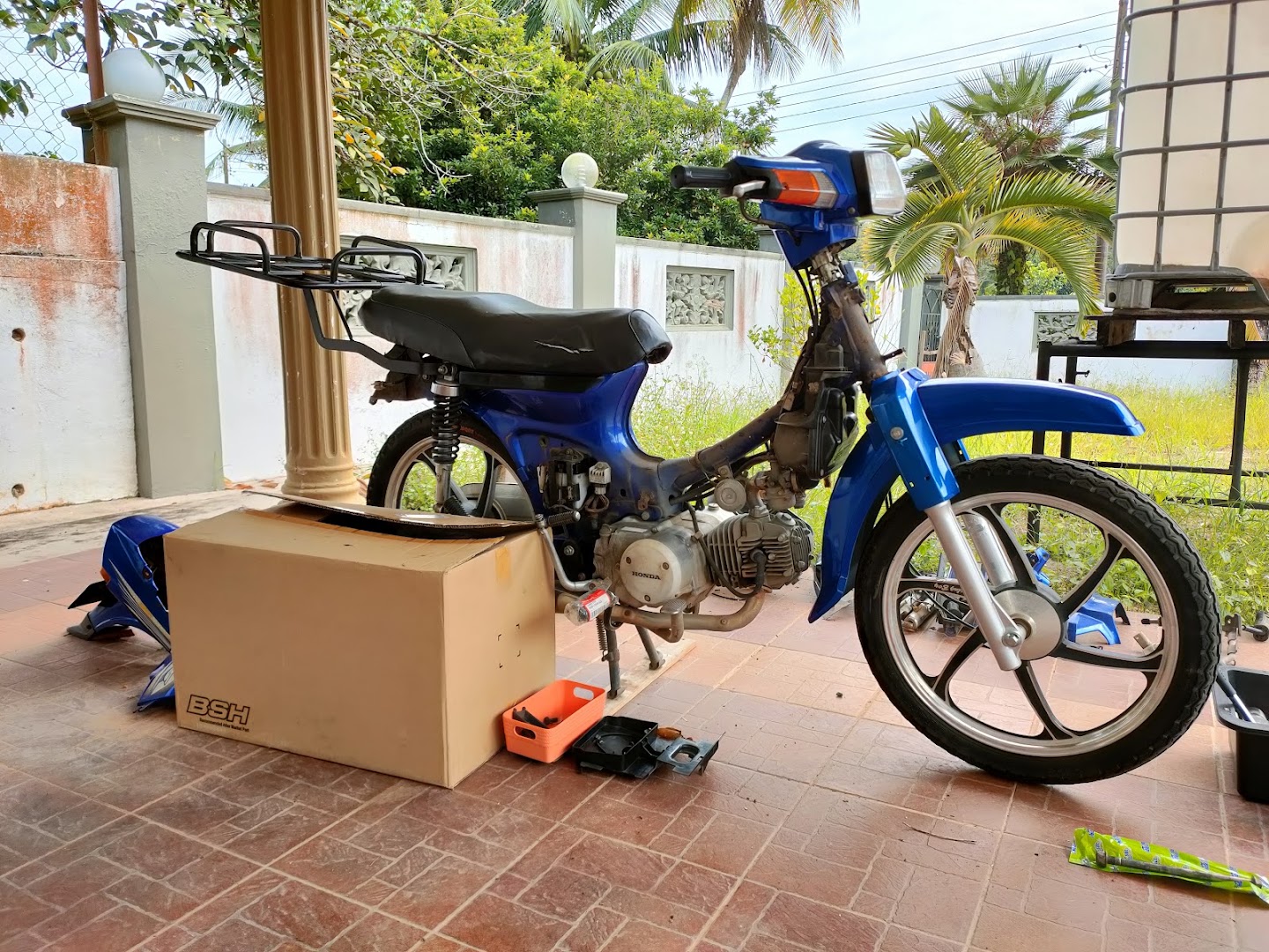 Dr Tayar Segamat ( Pusat Claim, Baikpulih & Servis Motorsikal / Motokar ) — photo 2