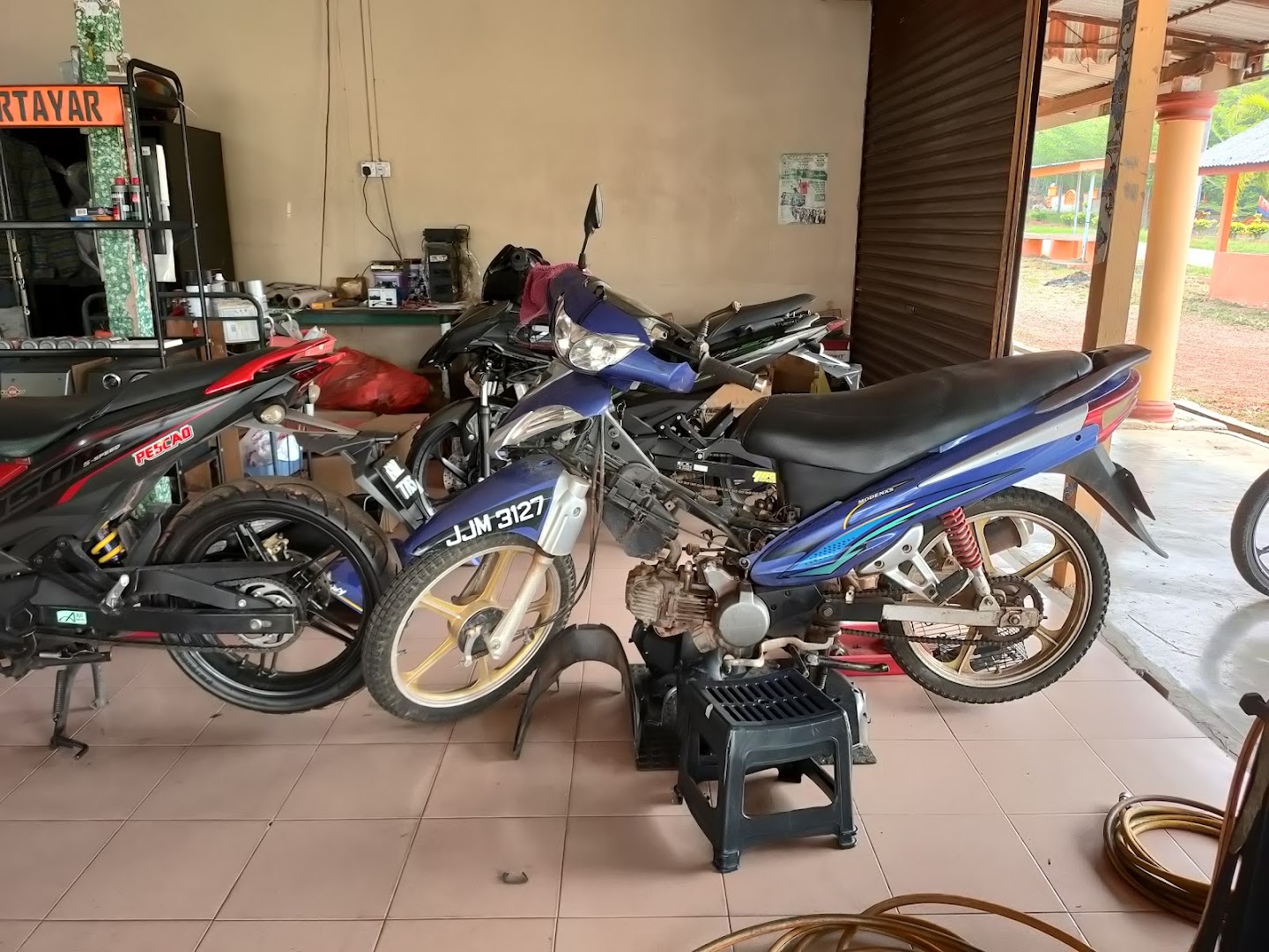 Dr Tayar Segamat ( Pusat Claim, Baikpulih & Servis Motorsikal / Motokar ) — photo 5