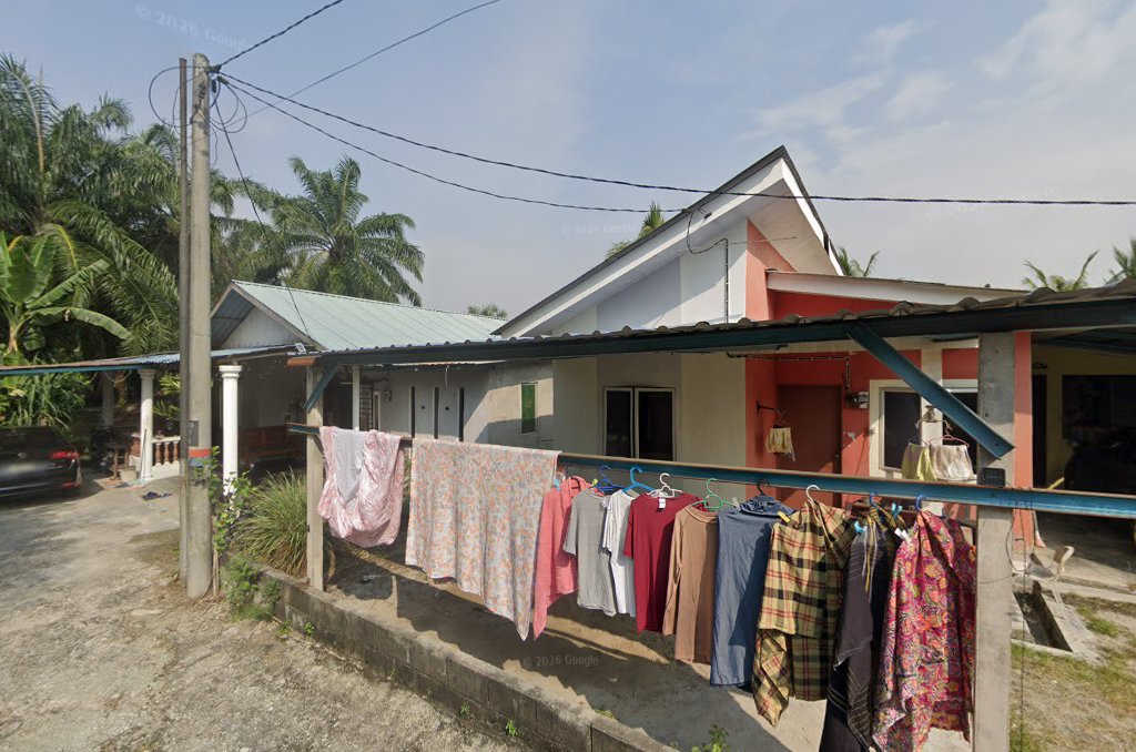Wan Garage Y15 in Telok Panglima Garang