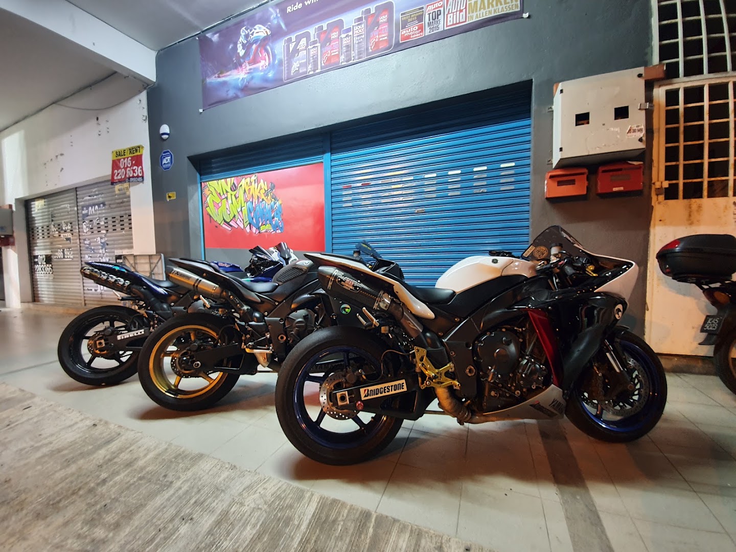 EJM BIKE GARAGE — photo 3