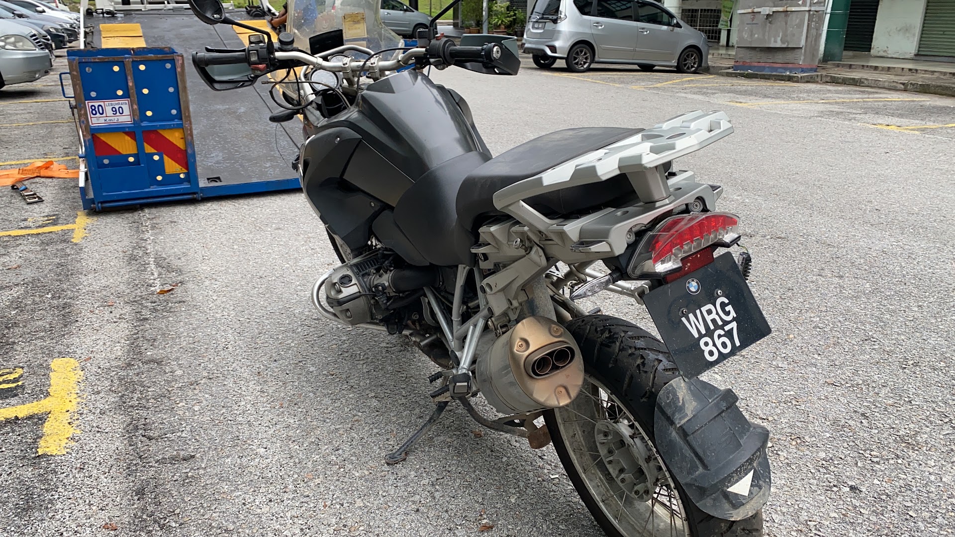 75 PERFORMANC SERVICES — photo 2