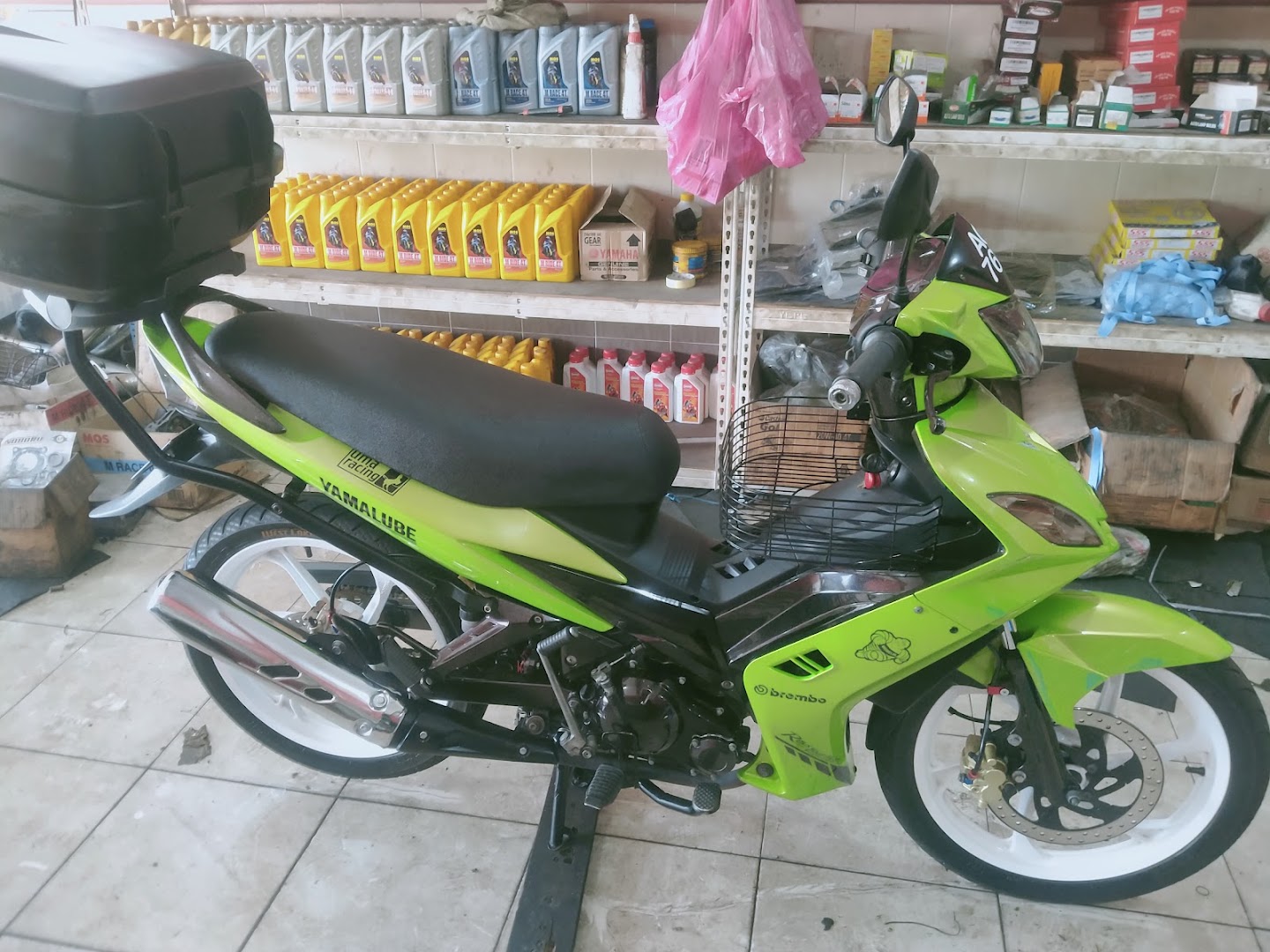 Kedai Motor Hamdan in Chemor