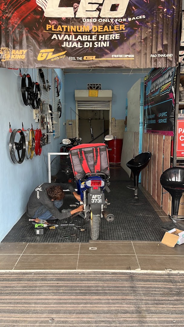 AD PERFORMANCE SHOP in Kuala Terengganu